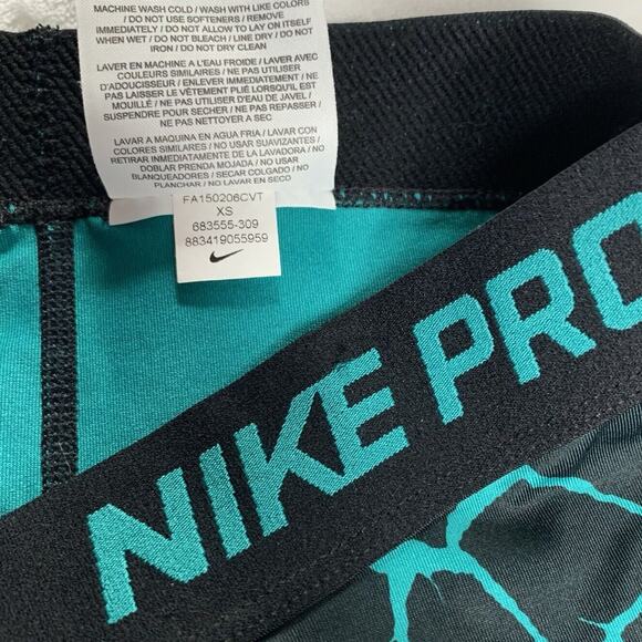 Nike Pro Leggings Women's Size XS Compression Blue Green Giraffe Print Dri-Fit - Picture 3 of 6